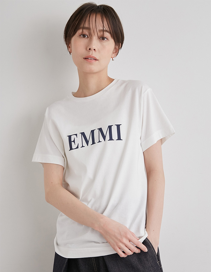 emmi Tシャツ